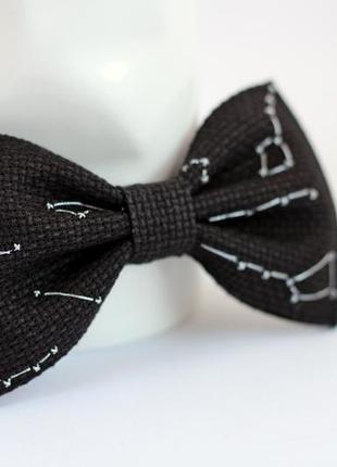 Черная галстук бабочка с созвездием3 фото