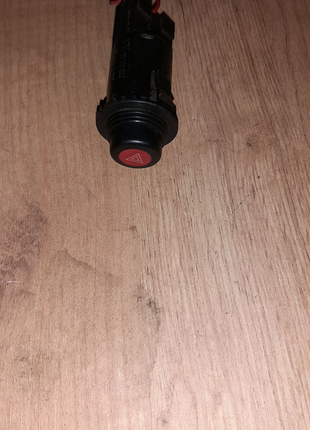 90181853 opel кнопка включення аварійного сигналу