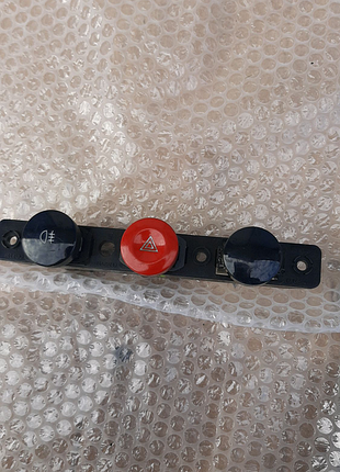 Кнопка аварійки на планці шевроле авео т200