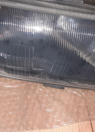 Фара передня права opel astra f