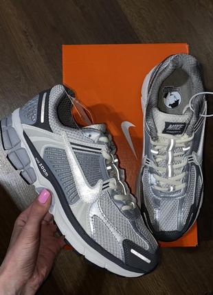 Nike vomero 5 grey silver5 фото