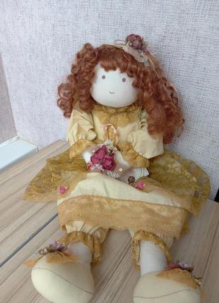 Большая мягкая интерьерная кукла