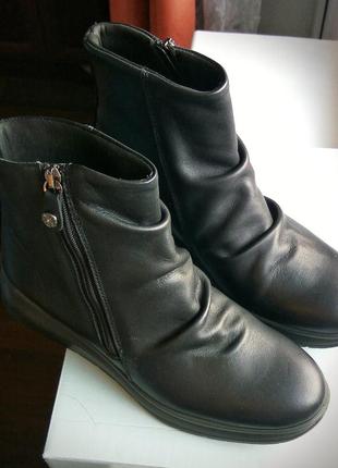 Итальянские женские ботинки imac, на литой подошве, как ecco. made in italy.1 фото