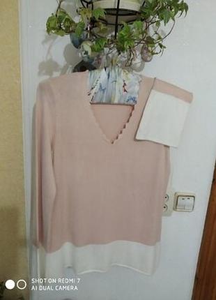 Оригінальна брендова кофтинка пастельного кольору