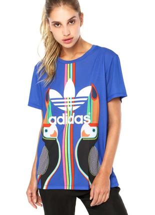 Футболка з туканами adidas