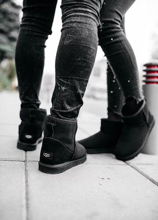 Угги замша ugg classic mini “black”, фемили лук, зимние сапоги❄2 фото