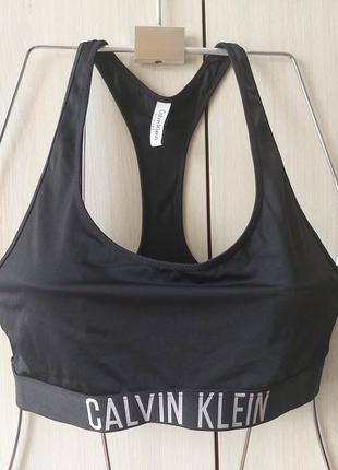 Топ calvin klein стильный