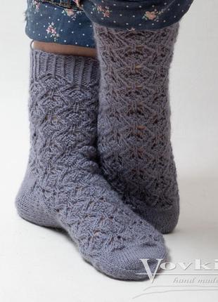 Теплые носки спицами из шерстяной пряжи, ажурные, мягкие, серые3 фото