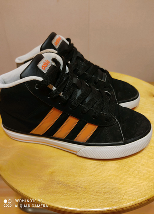 Продам дитячі кеди adidas 33p.3 фото