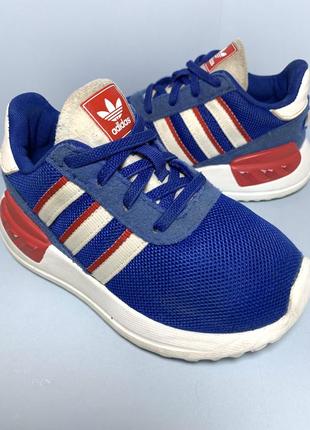 Кросівки adidas1 фото