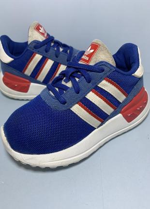 Кросівки adidas3 фото