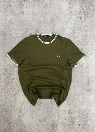 Футболка fred perry1 фото