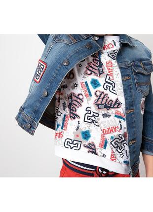 Джинсовая куртка пиджак с эффектом поношенности, накладными значками и карманами orchestra3 фото