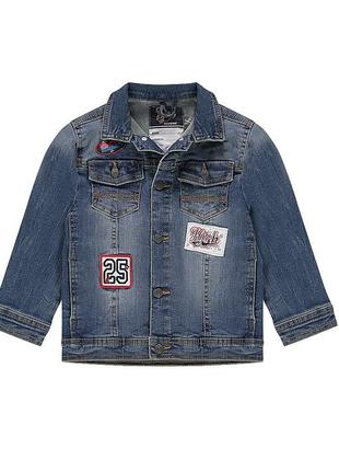 Джинсовая куртка пиджак с эффектом поношенности, накладными значками и карманами orchestra