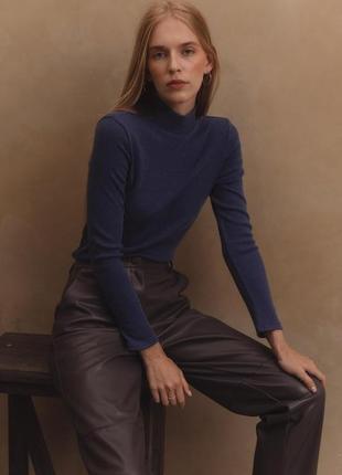 Кофта женская гольф трикотажная синяя базовая modna kazka mkaz6532-1