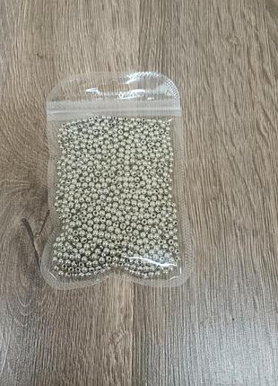 Намистини 4 мм колір срібло 1450  штук вага 50 г  намистини для рукоділля
