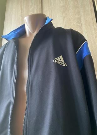 Adidas. -l-xl