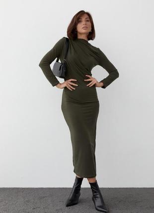 Вечірнє плаття з драпіруванням, колір: хакі. елегантна сукня з драпіруванням біфлекс, хакі, 95% поліестер, 5% еластан