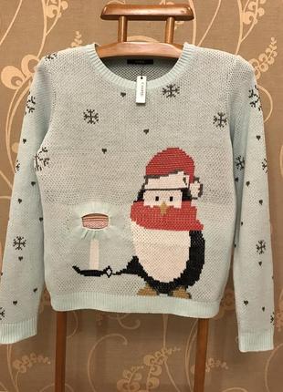 Очень красивый и стильный брендовый вязаный свитерок 19.