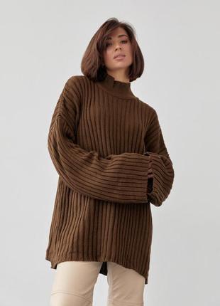 Жіночий в'язаний светр oversize в рубчик, колір: темно-коричневий5 фото