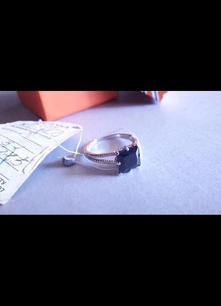 Нове кільце срібне