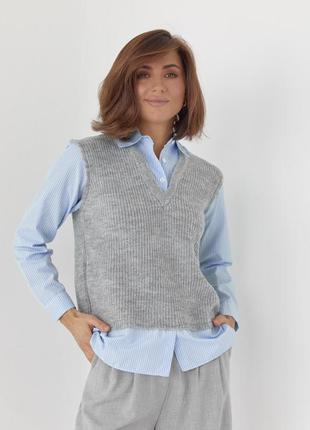 Женская рубашка с вязаным жилетом, цвет: серый1 фото