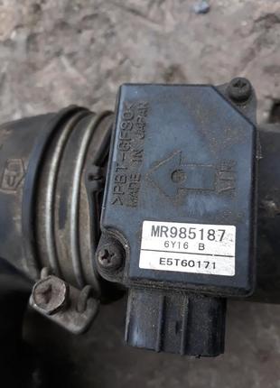 Продам витратомір mitsubishi outlander 2,4 (mr985187)