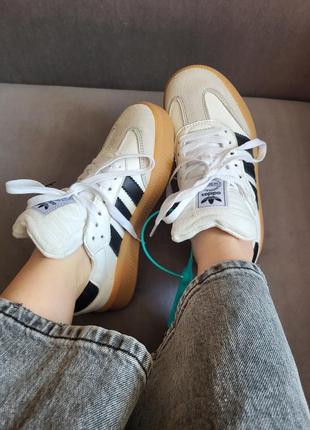 Кроссовки adidas samba