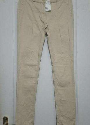 Зауженые джинсы от hm