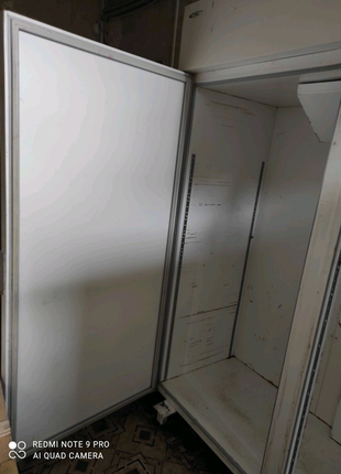 Холодильник двохдверний промисловий6 фото