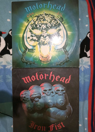 Продам 2 альбомах motorhead1 фото