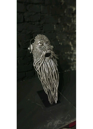 Скульптура з металу "меломан бородач"для барбешопа5 фото