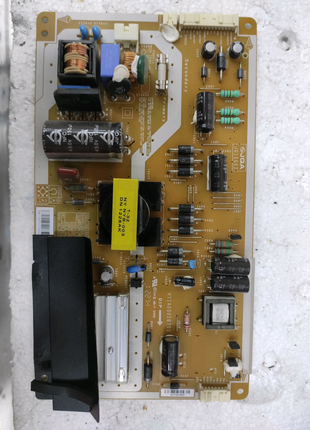 Блок живлення v71a00026700 з toshiba 32pu201v1