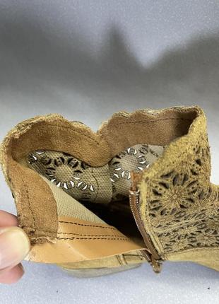 Ботинки замшевые ажурные, Tamaris, 40 размер9 фото