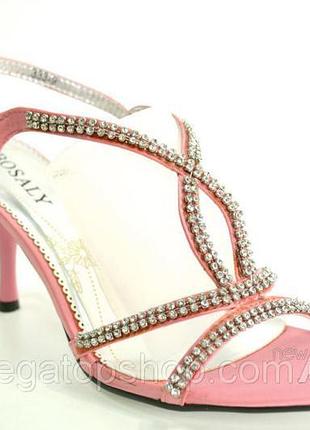 Жіночі босоніжки на підборах bosaly оригінал