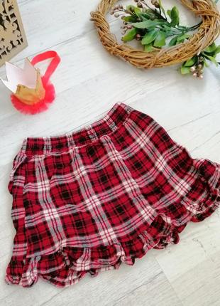 Брендовая фирменная юбка в шотландскую клетку красная next  для новогодней фотосессии3 фото