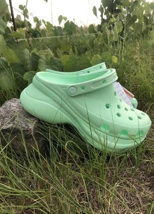 Крокс классик клог бае мятные crocs classic bae clog neo mint pool8 фото