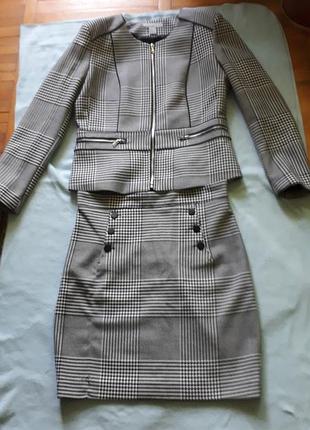Шикарний осінньо--весняний костюм,h&m