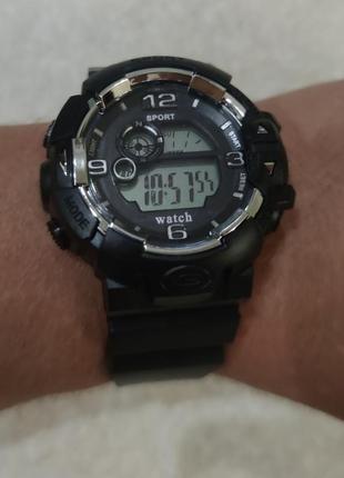 Тактичні чоловічі наручні годинники з підсвіткою (аналог g-shock)