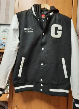 Курточка бренда guess оригинал