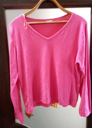 Рожевий светр