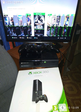 Xbox 360 slim freeboot. приставка в чудовому стані.