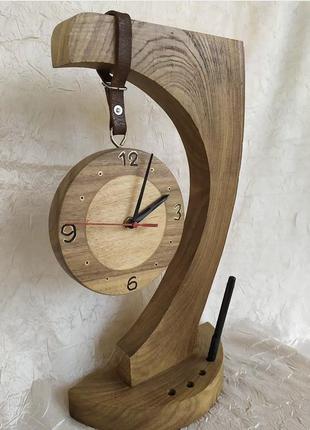 Настільні годинники з дерева3 фото