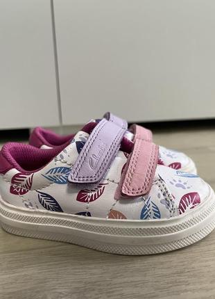 Кроссовки clark's для девочки