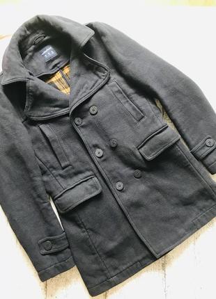 Стильне пальто чоловіче розмір s-m