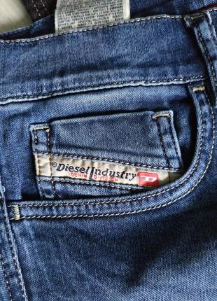 Розпродаж!! брендові джинси бордові і сині diesel7 фото