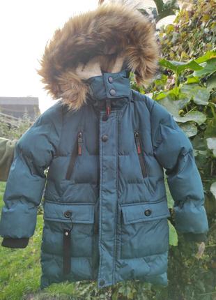 Курточка зима,хутро, пуховик