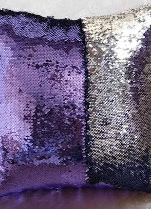 Набор декоративных наволочек 2шт. серебристо-фиолетовые двусторонние пайетки1 фото