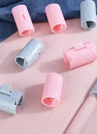 Кліпси для фіксації простирадло