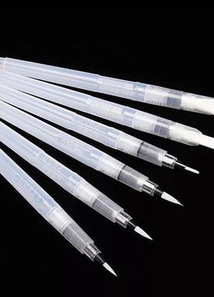 Aquabrush з резервуаром для води